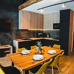 Pod Stokiem 200 M Do Kolejki Na Skrzyczne - 4*