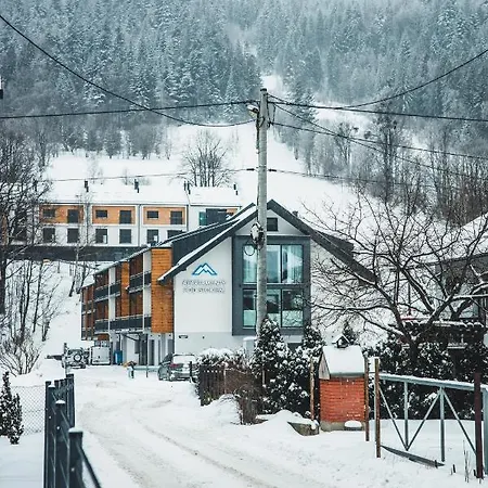 Pod Stokiem 200 M Do Kolejki Na Skrzyczne -