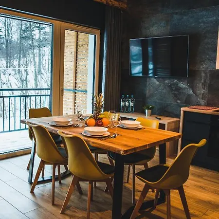 Pod Stokiem 200 M Do Kolejki Na Skrzyczne - Apartmanhotel 4*