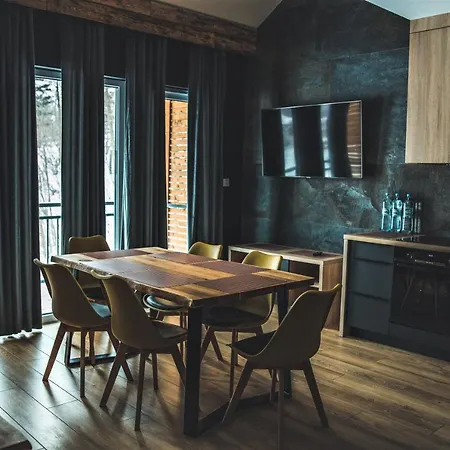 Pod Stokiem 200 M Do Kolejki Na Skrzyczne -