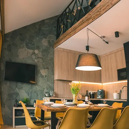 Apartmanhotel Pod Stokiem 200 M Do Kolejki Na Skrzyczne - Szczyrk