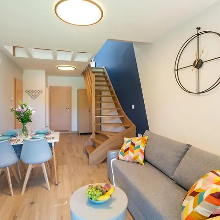 Pod Stokiem 200 M Do Kolejki Na Skrzyczne - 4*