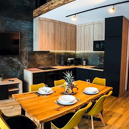 Apart-hotel Pod Stokiem 200 M Do Kolejki Na Skrzyczne - Szczyrk