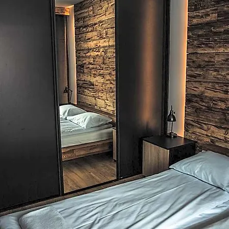 Pod Stokiem 200 M Do Kolejki Na Skrzyczne - Apartmanhotel