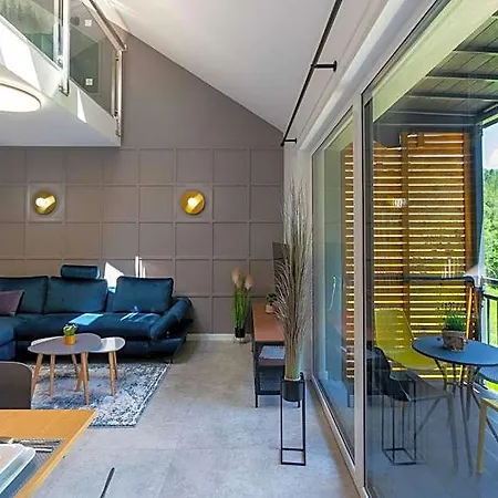 Pod Stokiem 200 M Do Kolejki Na Skrzyczne - Aparthotel Szczyrk