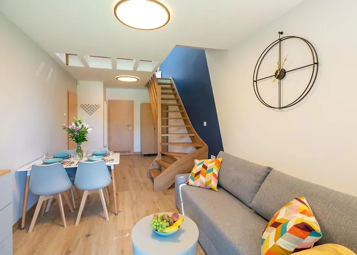 Pod Stokiem 200 M Do Kolejki Na Skrzyczne - 4*