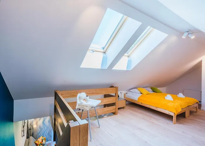 Pod Stokiem 200 M Do Kolejki Na Skrzyczne - Szczyrk