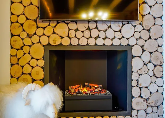 Pod Stokiem 200 M Do Kolejki Na Skrzyczne - Szczyrk